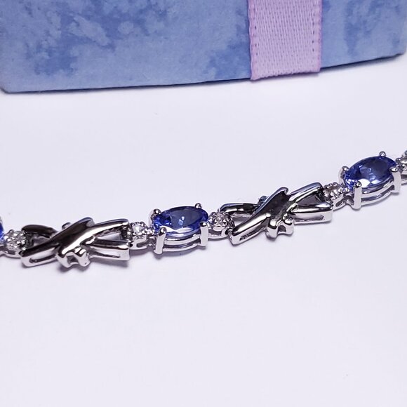 Estate 2.40ctw Natural Tanzanite ⋄ Hugs & Kisses 14Kt WG 7" Bracelet20932